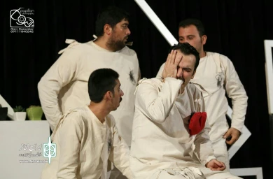 دردسرهای مرد مُرده