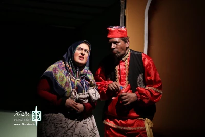 گزارش تصویری اجرای نمایش سیاه بازی «آمیز فرفره» در رشت