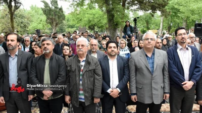 رونمایی از سردیس مرحوم رادی