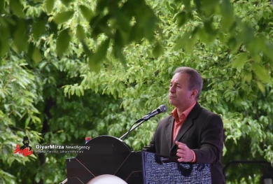 رونمایی از سردیس مرحوم رادی