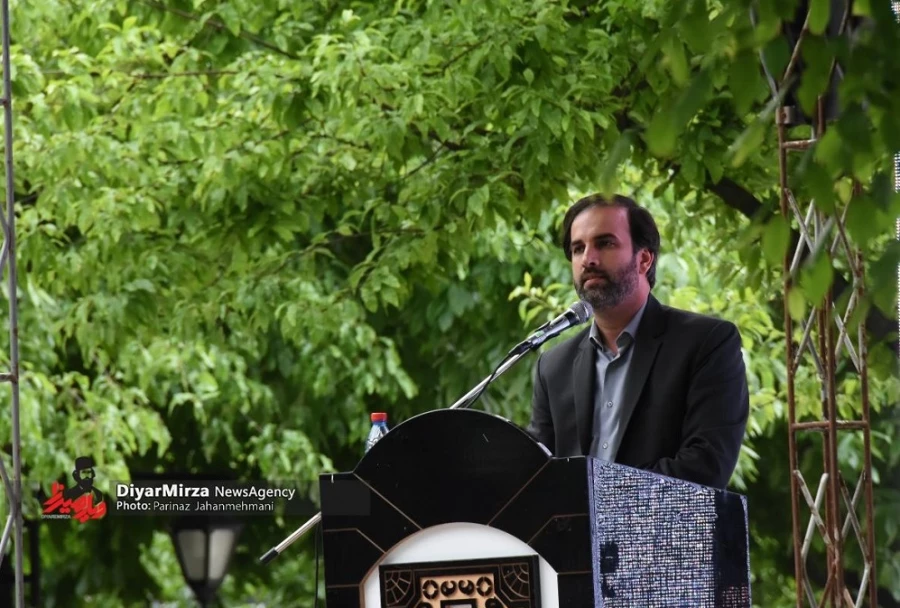 رونمایی از سردیس مرحوم رادی