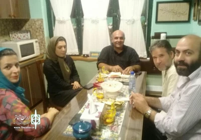 پیام دهکردی:

باید رنسانسی در بازیگری و کارگردانی ما ایجاد شود