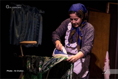 گزارش تصویری: نمایش « لباسی برای مهمانی»