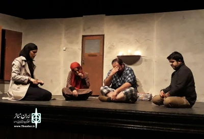 نگاهی به نمایش «دیگران» نوشته و کار مجتبی کاظمی از گروه تئاتر «جهش»

کاوشی در مفهوم انسانیت