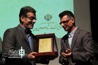مدیرکل فرهنگ و ارشاد اسلامی گیلان:

«نمایشنامه» همانند ریختن دریای بازیگری و تئاتر در یک خُم است