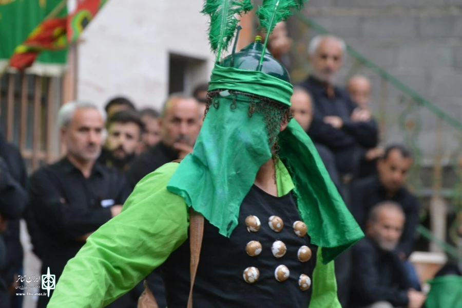 اشک خورشید چشم ماه