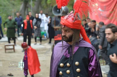 اشک خورشید چشم ماه