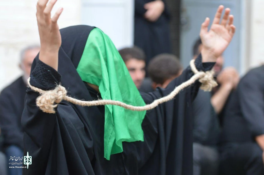 اشک خورشید چشم ماه