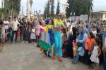 اجرای نمایش خیابانی «پوپک و پادشاه سرزمین زباله‌ها» در رودسر 2
