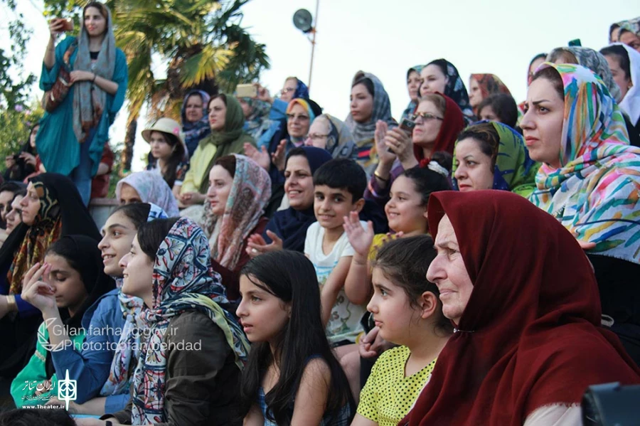 دهمین جشنواره تئاتر خیابانی شهروند لاهیجان