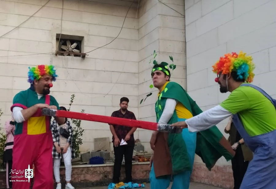 «روزی روزگاری در سرزمین زباله‌ها» در رودسر اجرا شد 2
