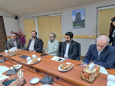 مدیرکل هنرهای نمایشی کشور:

جشنواره «شهروند» لاهیجان جایگاه خود را در کشور پیدا کرده است