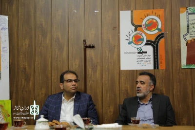 کاظم نظری در حاشیه جشنواره تئاتر خیابانی «شهروند» مطرح کرد

پیشنهاد برگزاری یک رویداد هنری با موضوع «چای ایرانی» در لاهیجان